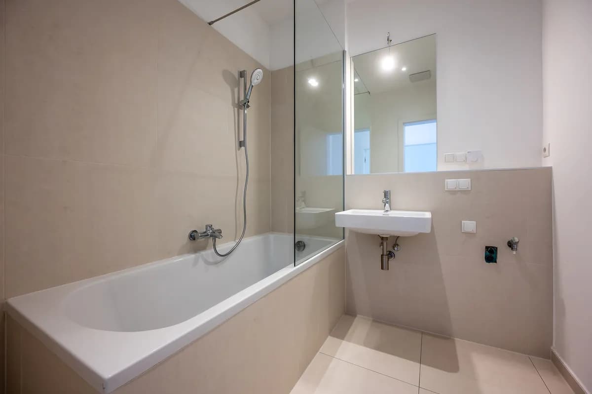 4-Zimmer-Gewerbeimmobilie mieten in Wien – 115 m², € 1.999 – Bild 5 von 9