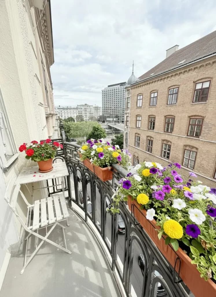 3-Zimmer-Wohnung mieten in Wien – 130,36 m², € 3.499 – Bild 2 von 17