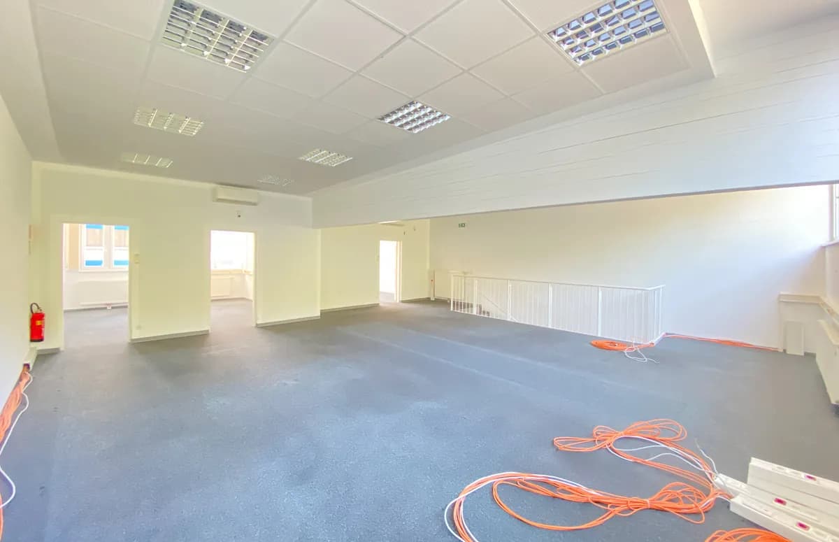 Gewerbeimmobilie mieten in Linz – 380 m², € 4.446 – Bild 12 von 21