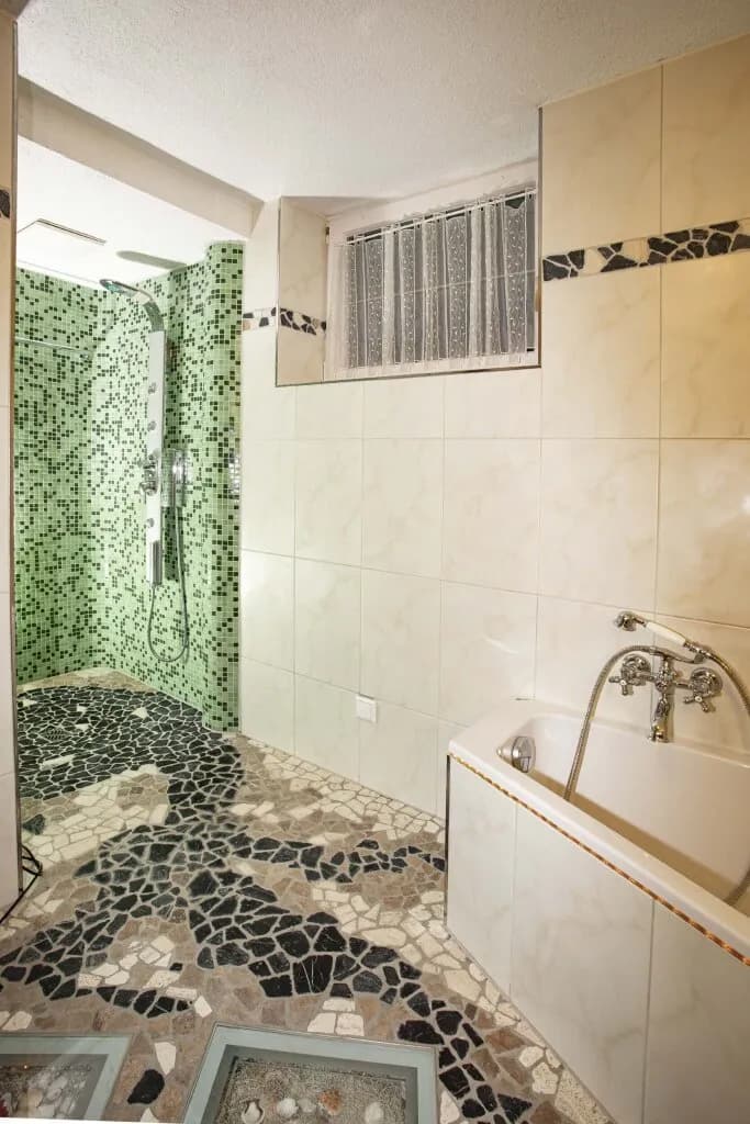 12-Zimmer-Haus kaufen in Kufstein – 294 m², € 1.200.000 – Bild 7 von 27