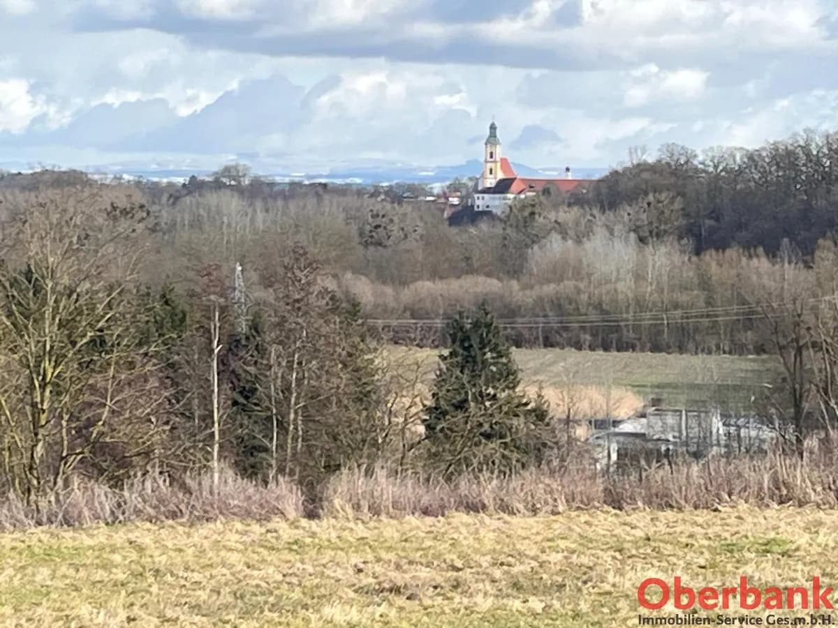 Grundstück kaufen in Ried im Innkreis – 1 047 m², € 152.496
