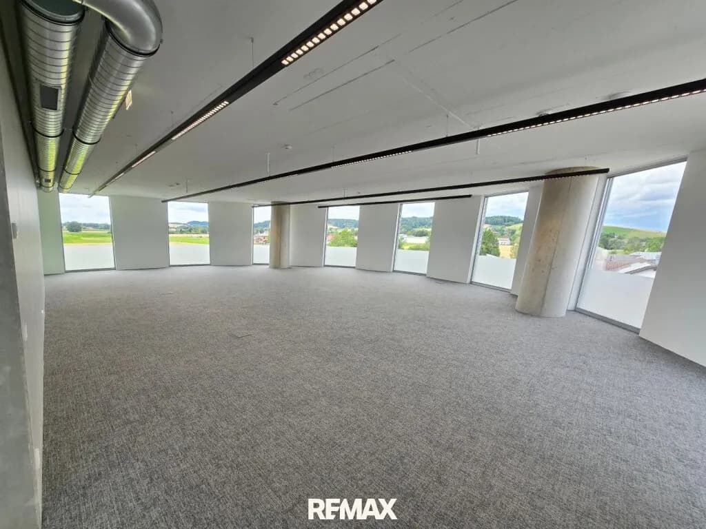Gewerbeimmobilie mieten in Grieskirchen – 136 m² – Bild 2 von 13
