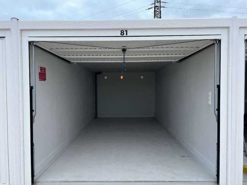 Immobilie mieten in Steyr-Land – 16 m², € 120 – Bild 3 von 3