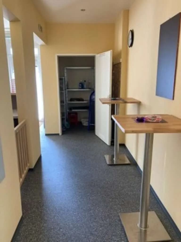 Gewerbeimmobilie kaufen in Neunkirchen – 50 m², € 135.000 – Bild 14 von 31