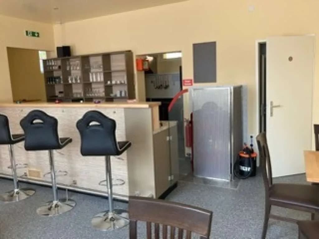 Gewerbeimmobilie kaufen in Neunkirchen – 50 m², € 135.000 – Bild 17 von 31