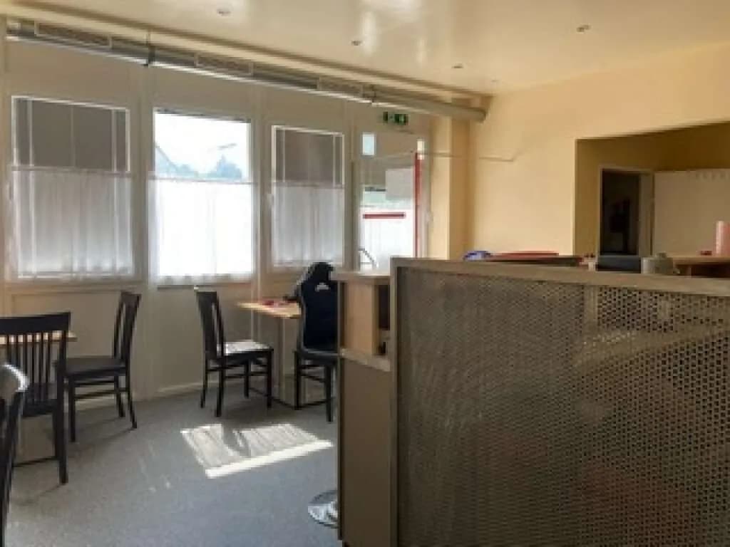 Gewerbeimmobilie kaufen in Neunkirchen – 50 m², € 135.000 – Bild 19 von 31