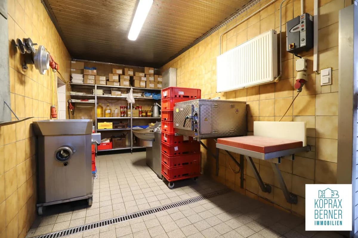 Gewerbeimmobilie kaufen in Sankt Pölten – 395 m², € 790.000 – Bild 24 von 25
