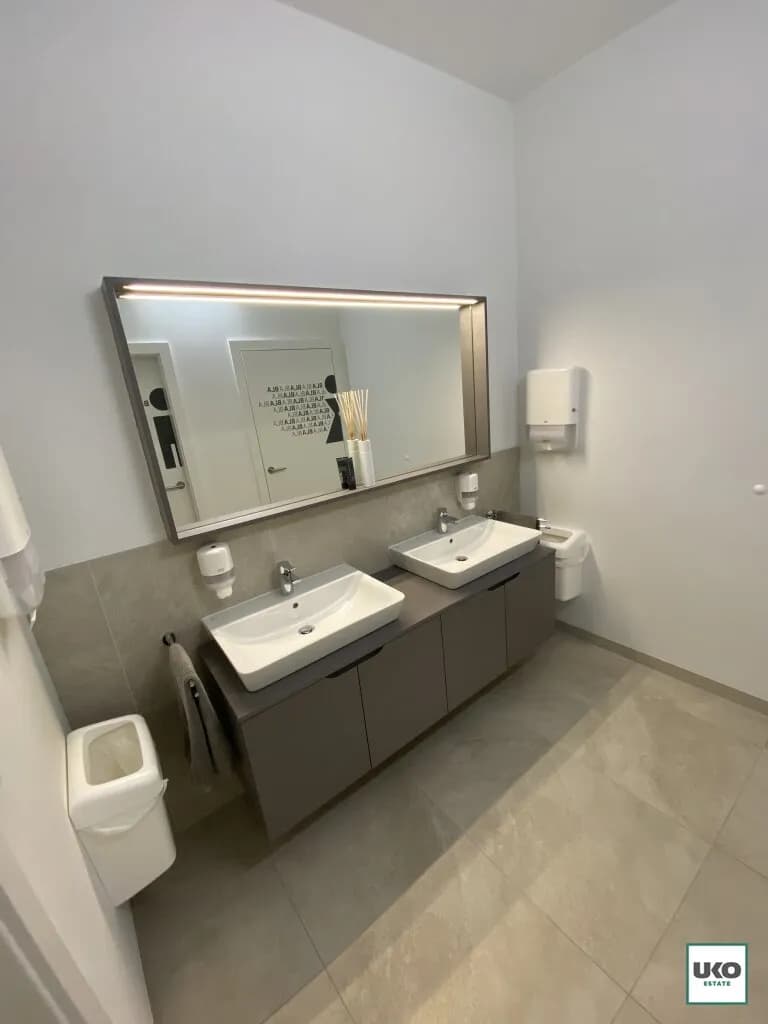 Gewerbeimmobilie mieten in Hallein – 188 m², € 3.025 – Bild 4 von 8