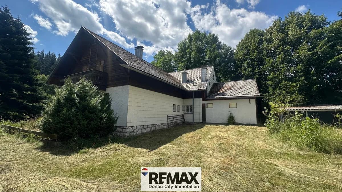 5-Zimmer-Haus kaufen in Neunkirchen – 138,4 m², € 198.000 – Bild 3 von 13