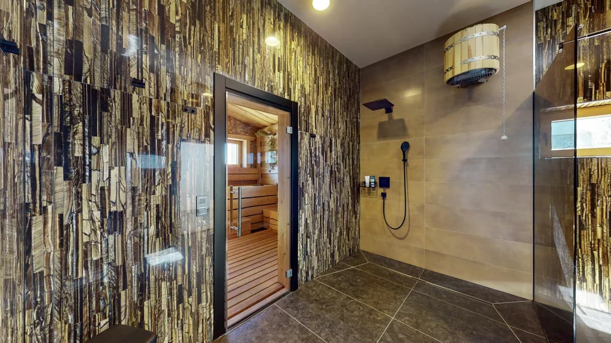 4-Zimmer-Wohnung kaufen in Feldkirchen – 200 m², € 1.800.000 – Bild 25 von 34