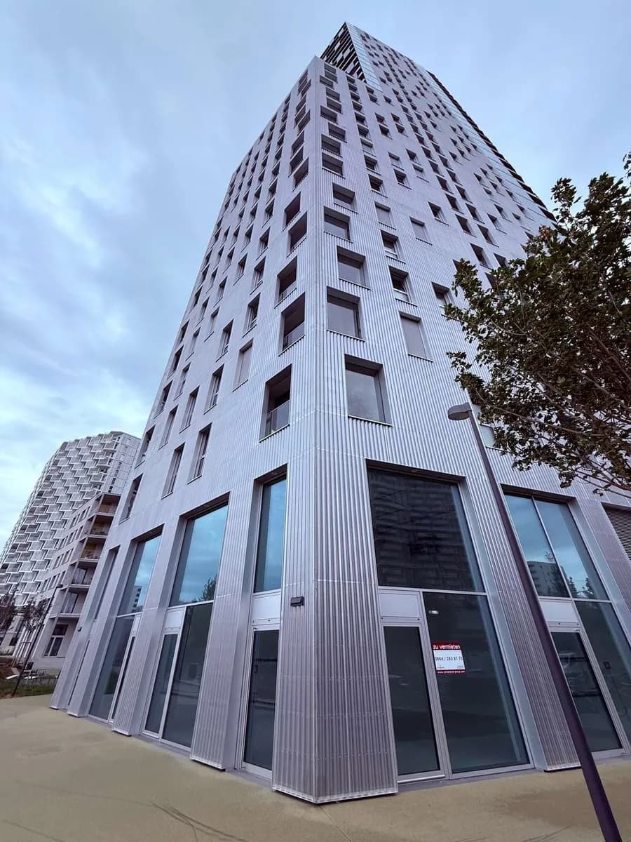 Gewerbeimmobilie mieten in Wien – 163 m², € 4.114