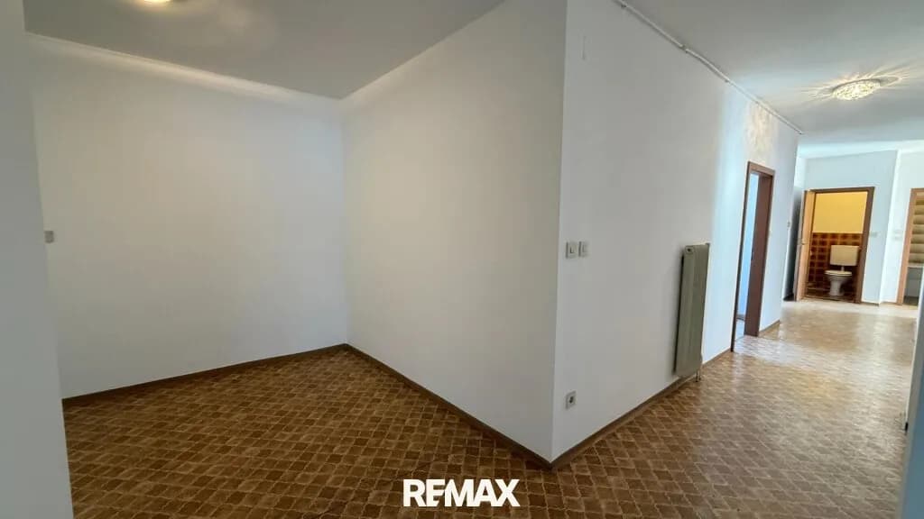 5-Zimmer-Haus kaufen in Oberwart – 236 m², € 139.000 – Bild 3 von 33