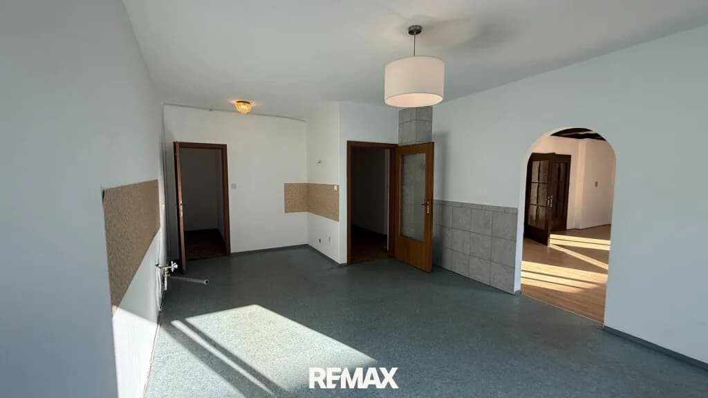5-Zimmer-Haus kaufen in Oberwart – 236 m², € 139.000 – Bild 4 von 33