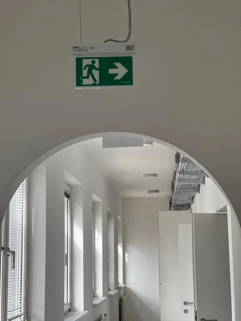 Gewerbeimmobilie mieten in Wien – 1 271 m², € 15.687 – Bild 13 von 18