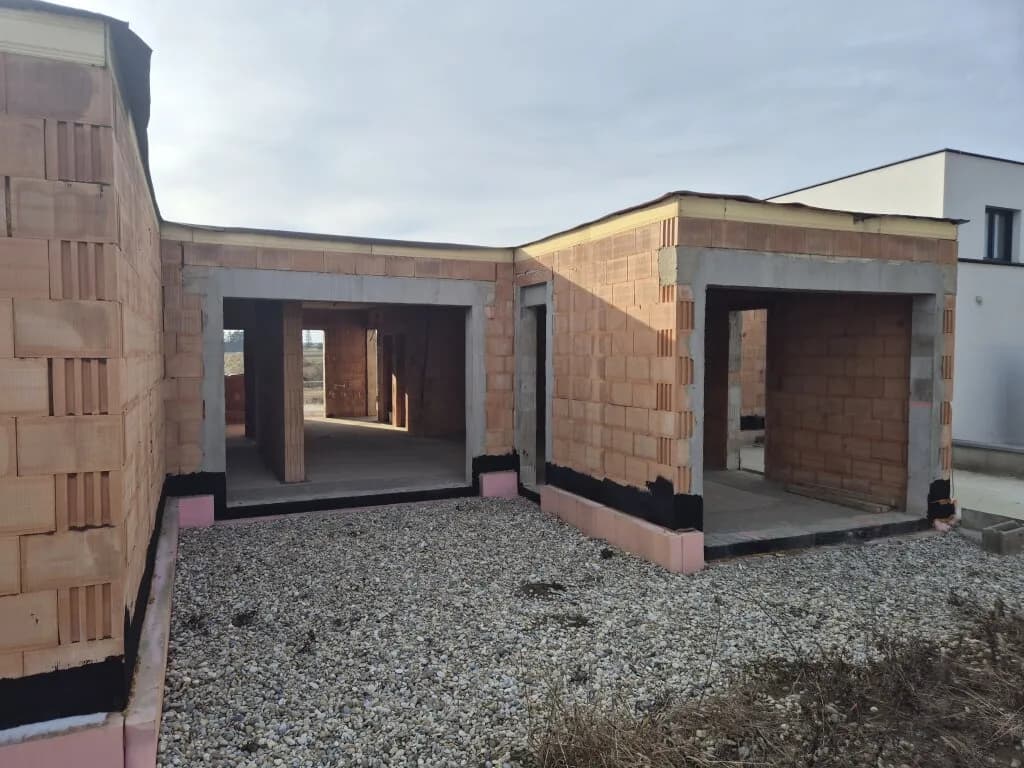 4-Zimmer-Haus kaufen in Korneuburg – 133 m², € 360.000 – Bild 2 von 21