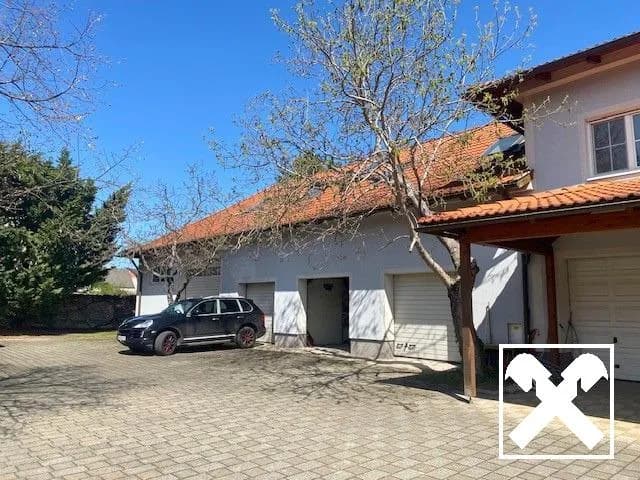 12-Zimmer-Haus kaufen in Wiener Neustadt – 435 m², € 890.000 – Bild 9 von 23