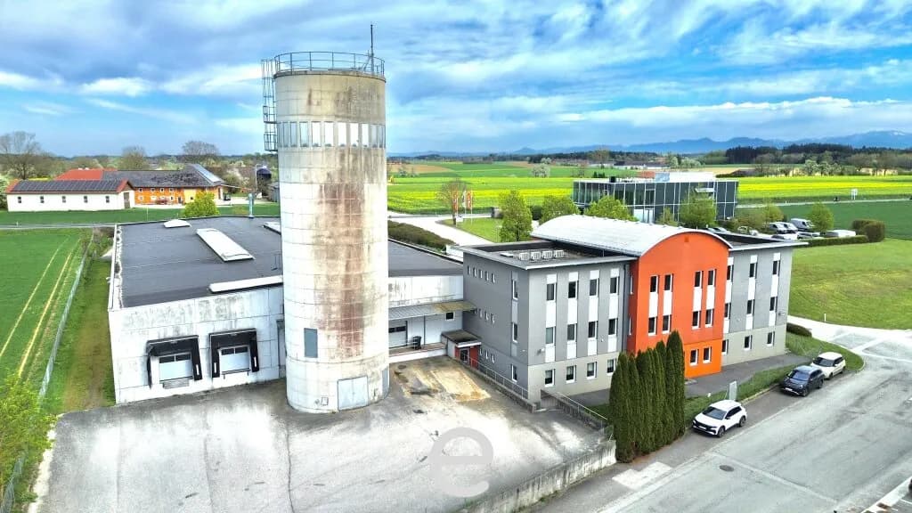 Immobilie mieten in Wels-Land – 2 828 m² – Bild 2 von 29