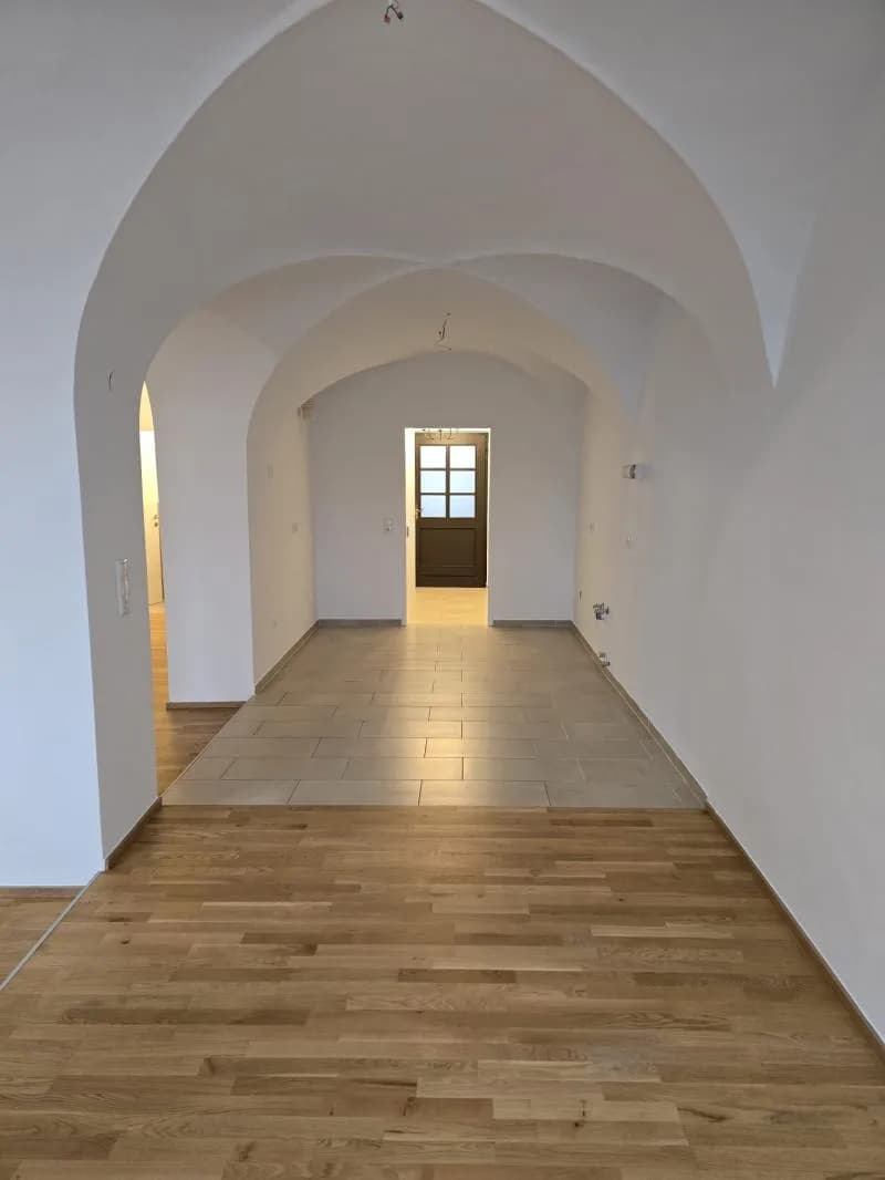 2-Zimmer-Wohnung mieten in Steyr – 99,3 m², € 894 – Bild 10 von 12