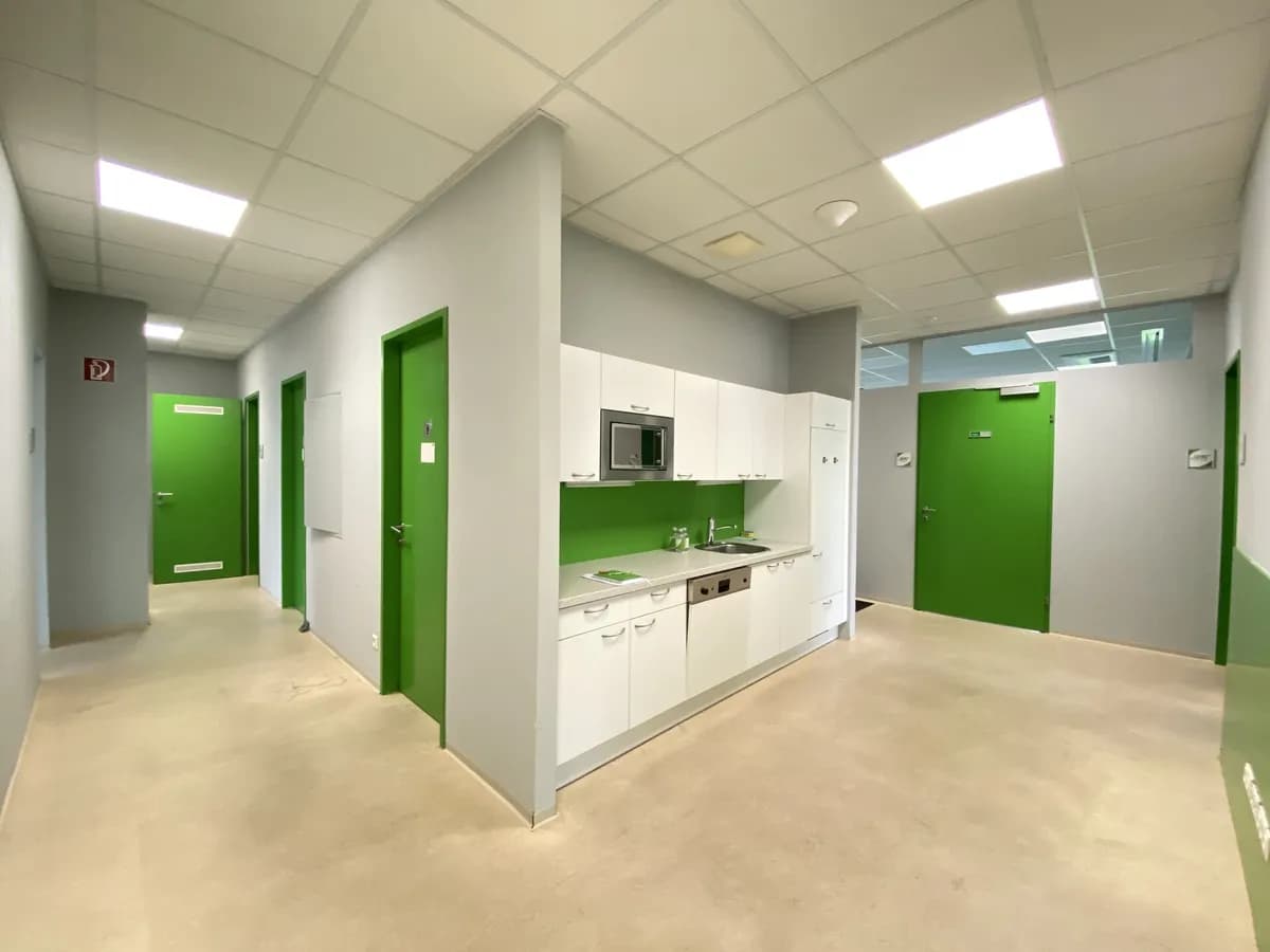 Gewerbeimmobilie mieten in Salzburg Stadt – 250 m², € 3.673 – Bild 9 von 14