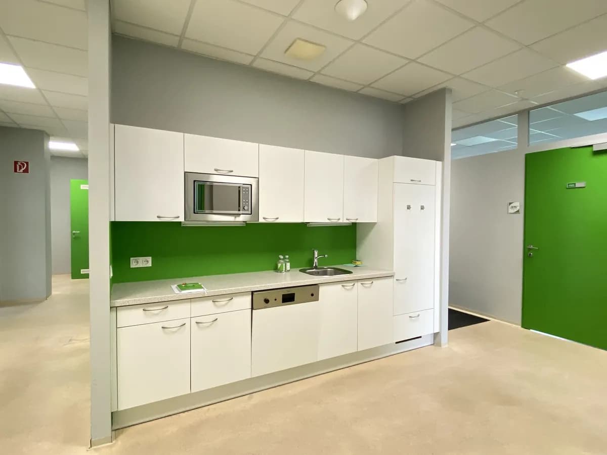 Gewerbeimmobilie mieten in Salzburg Stadt – 250 m², € 3.673 – Bild 10 von 14