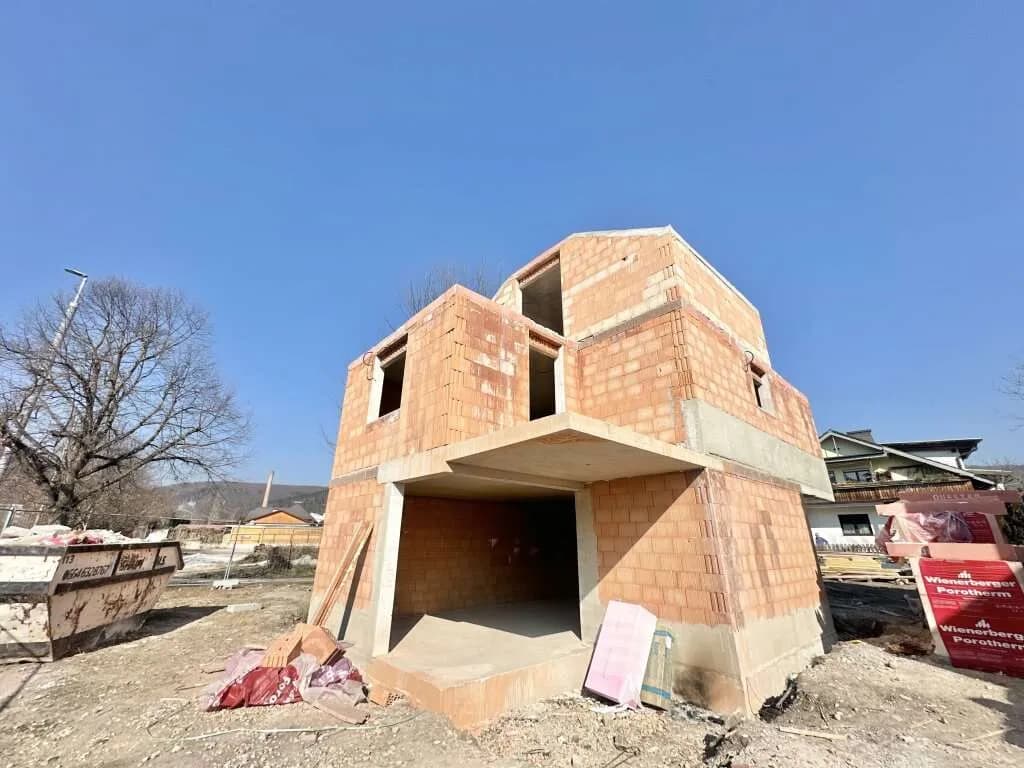 5-Zimmer-Haus mieten in Baden – 128,75 m², € 2.000 – Bild 3 von 11