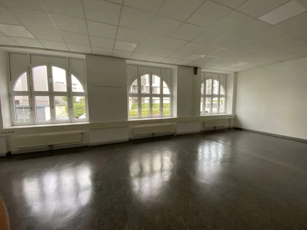 Gewerbeimmobilie kaufen in Linz – 2 447 m², € 3.550.000 – Bild 10 von 22