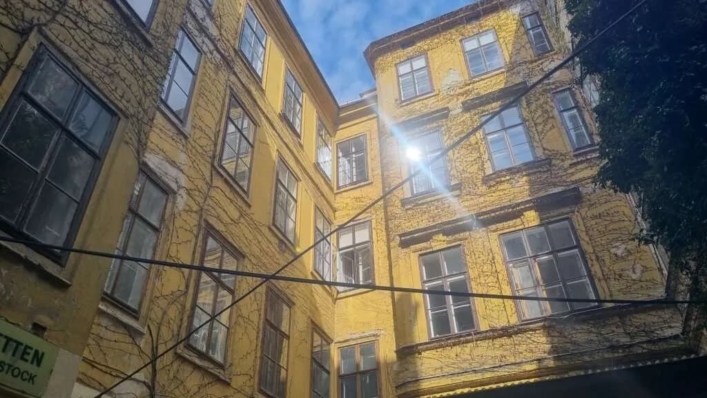 Gewerbeimmobilie mieten in Wien – 480 m², € 8.136 – Bild 2 von 3