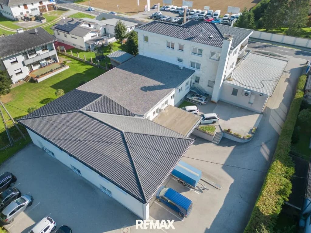 Gewerbeimmobilie kaufen in Gmunden – 1 768 m², € 1.590.000 – Bild 2 von 8