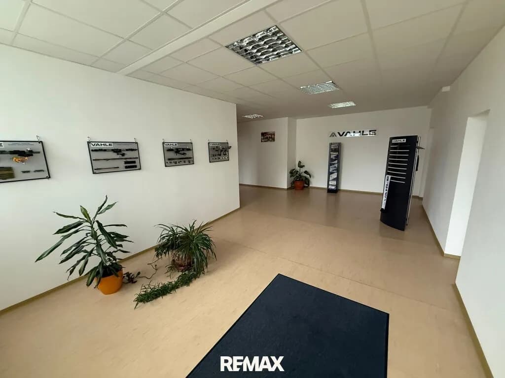 Gewerbeimmobilie kaufen in Gmunden – 1 768 m², € 1.590.000 – Bild 8 von 8