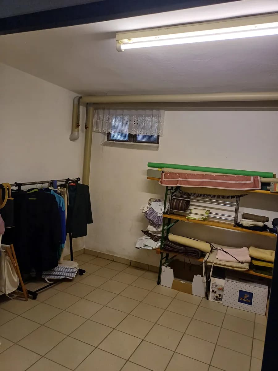12-Zimmer-Haus mieten in Sankt Pölten Land – 240 m², € 1.400 – Bild 34 von 35