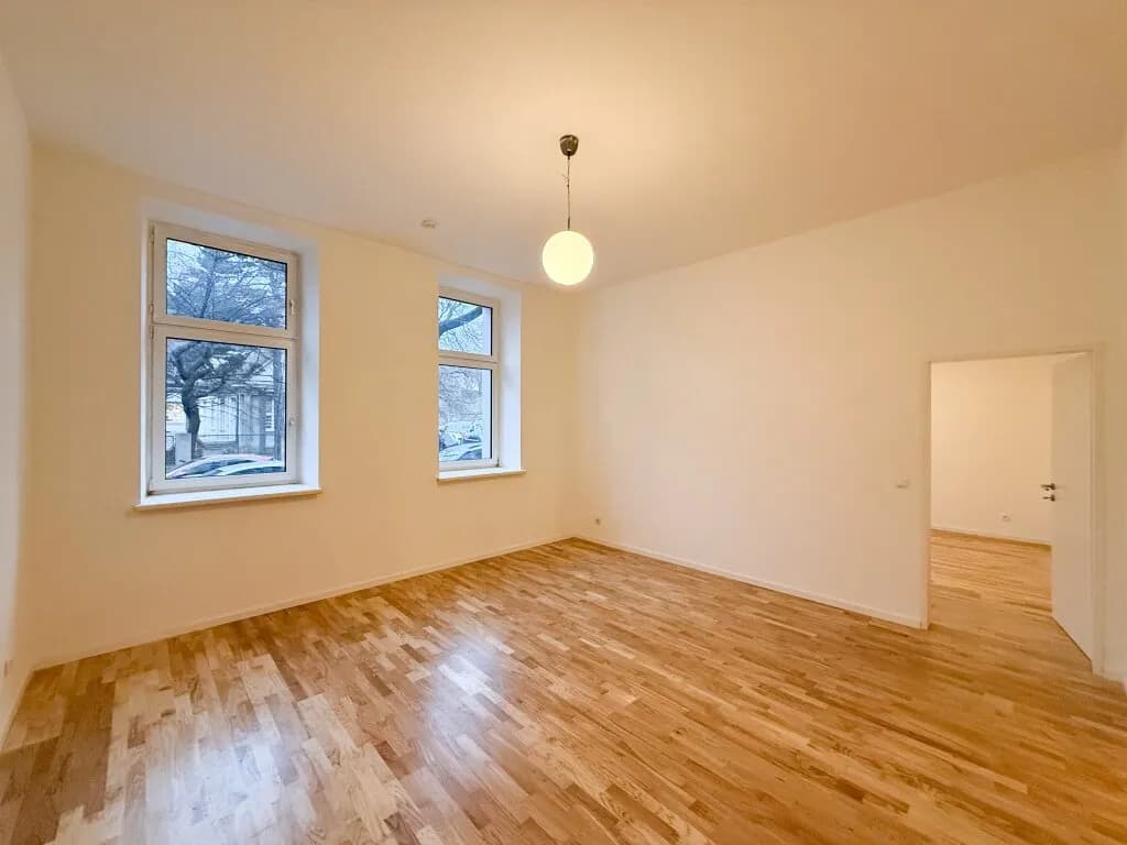 9-Zimmer-Gewerbeimmobilie mieten in Wien – 208 m², € 3.974 – Bild 2 von 25