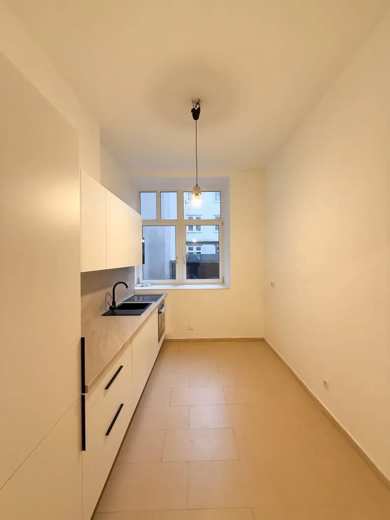 9-Zimmer-Gewerbeimmobilie mieten in Wien – 208 m², € 3.974 – Bild 12 von 25