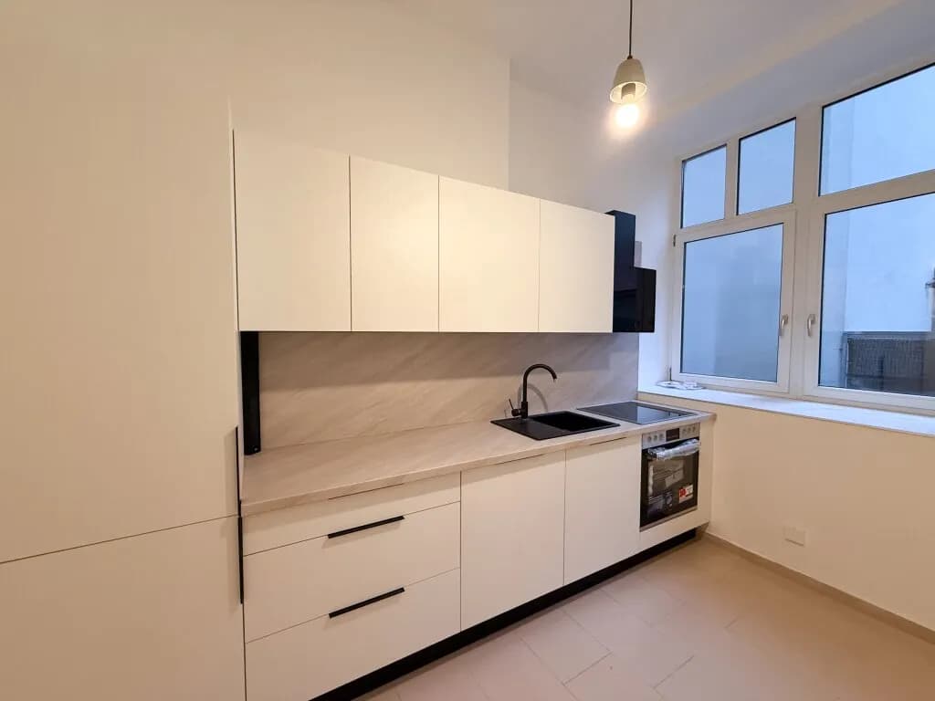 9-Zimmer-Gewerbeimmobilie mieten in Wien – 208 m², € 3.974 – Bild 13 von 25