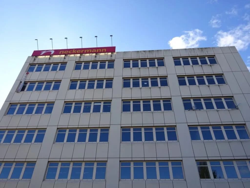 2-Zimmer-Gewerbeimmobilie mieten in Graz – 243 m², € 1.823 – Bild 17 von 30