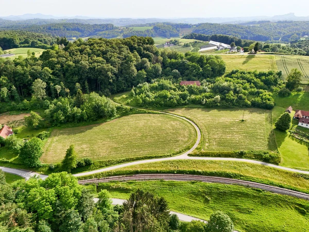 Grundstück kaufen in Hartberg-Fürstenfeld – 56 000 m², € 250.000 – Bild 3 von 10