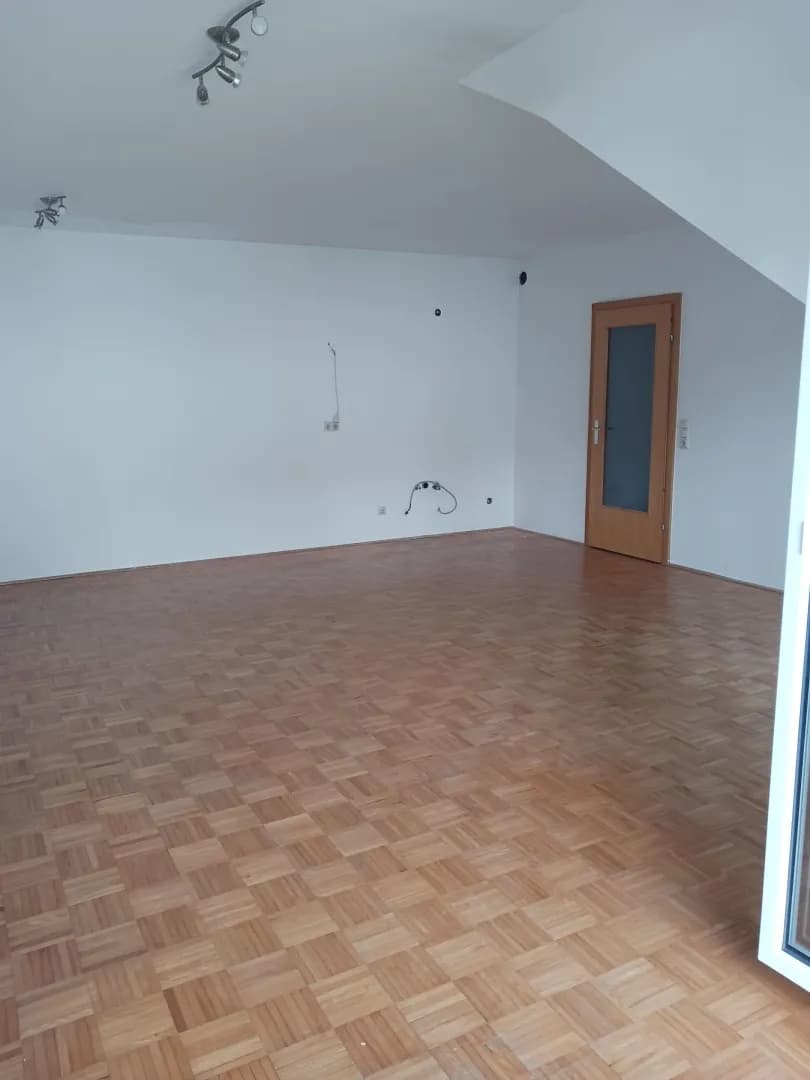 2-Zimmer-Wohnung kaufen in Gmunden – 65,89 m², € 179.000 – Bild 6 von 11