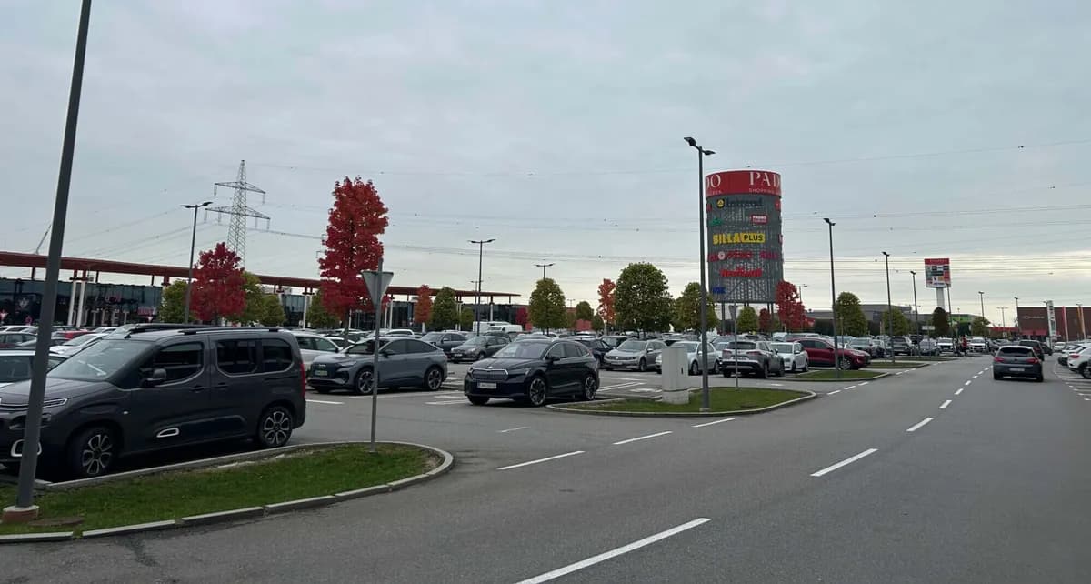 Gewerbeimmobilie mieten in Neusiedl am See – 154 m², € 4.697 – Bild 3 von 5