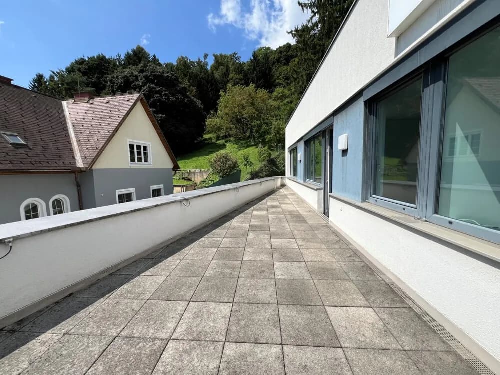Gewerbeimmobilie mieten in Graz – 603 m², € 13 – Bild 1 von 11