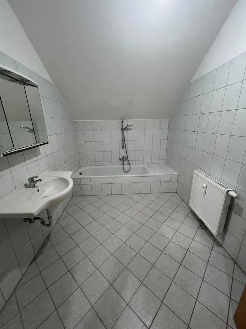 Wohnung kaufen in Gmunden – 455,38 m² – Bild 8 von 9