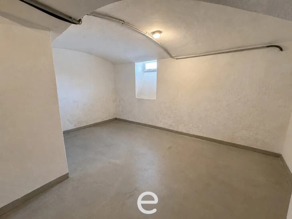 Gewerbeimmobilie kaufen in Linz – 24 m², € 21.165