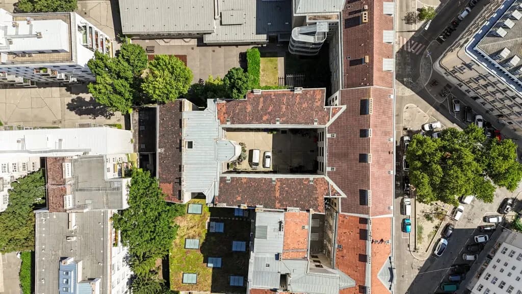 Immobilie kaufen in Wien – 1 001,27 m², € 2.400.000 – Bild 2 von 19