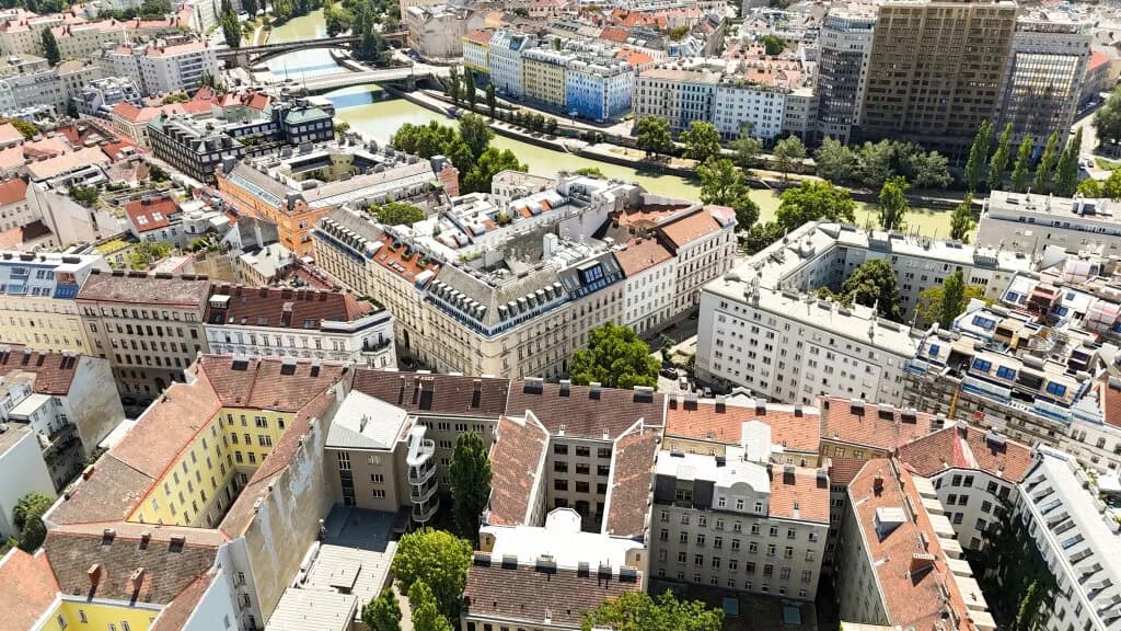 Immobilie kaufen in Wien – 1 001,27 m², € 2.400.000 – Bild 5 von 19