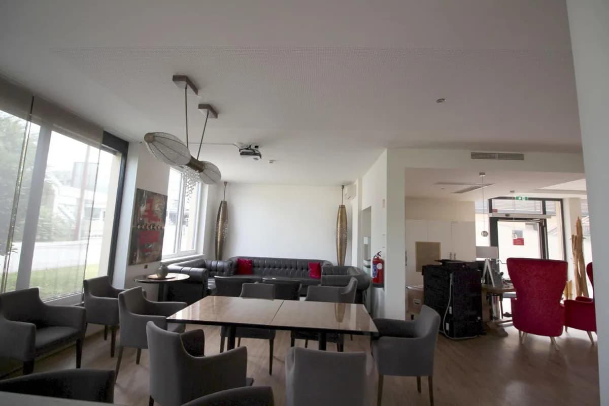 1-Zimmer-Gewerbeimmobilie mieten in Graz – 159 m², € 1.910 – Bild 4 von 7