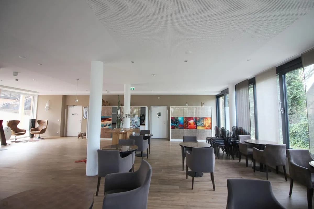 1-Zimmer-Gewerbeimmobilie mieten in Graz – 159 m², € 1.910 – Bild 5 von 7