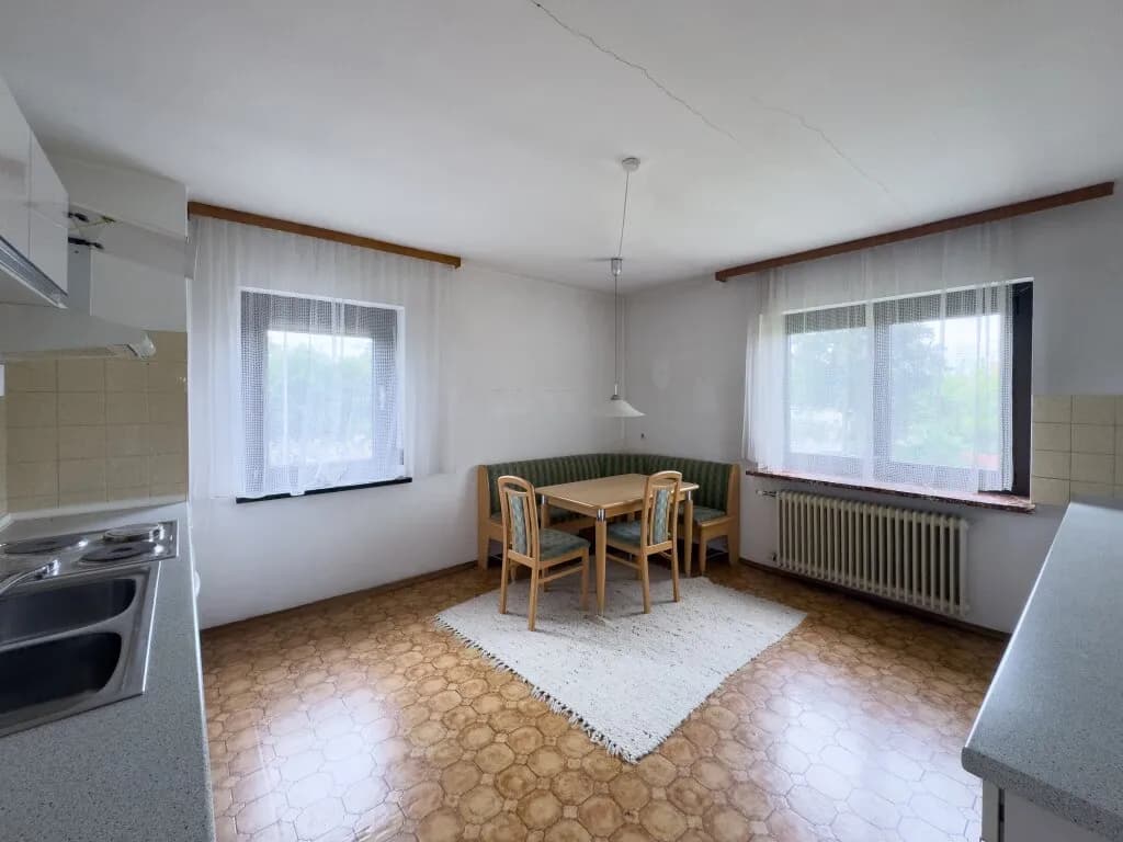 8-Zimmer-Gewerbeimmobilie kaufen in Braunau am Inn – 220 m², € 290.000 – Bild 9 von 22