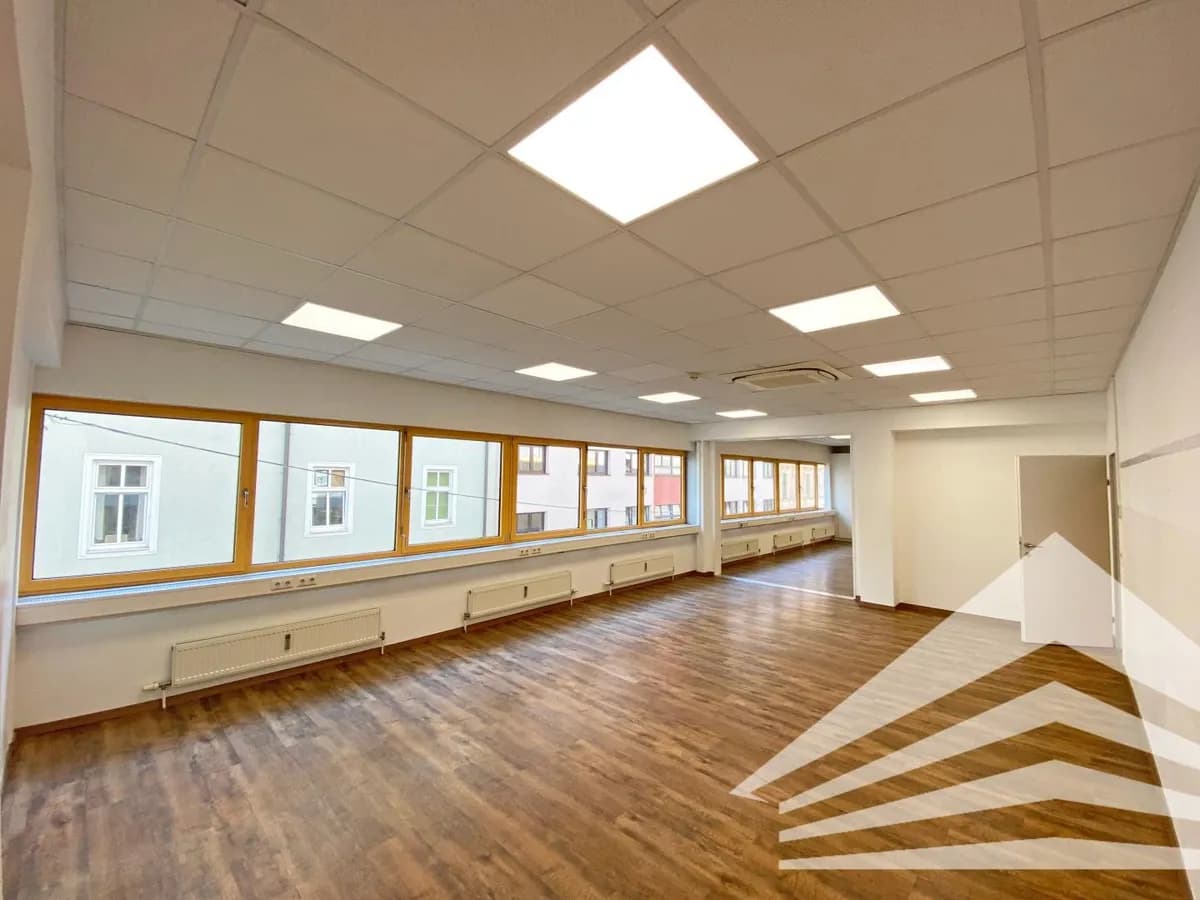 Gewerbeimmobilie mieten in Linz – 240 m², € 4.322 – Bild 2 von 11