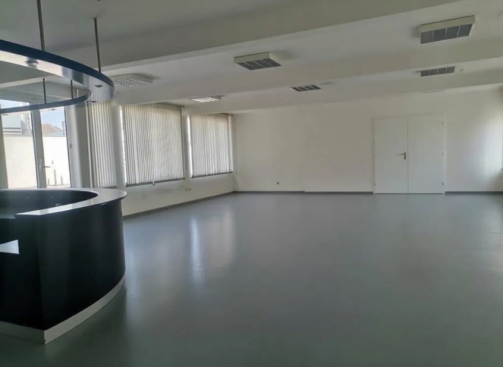 Gewerbeimmobilie mieten in Wien – 682 m², € 10.248 – Bild 3 von 11