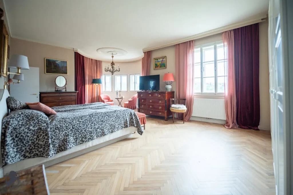 18-Zimmer-Immobilie kaufen in Krems Land – 1 059,49 m² – Bild 9 von 50