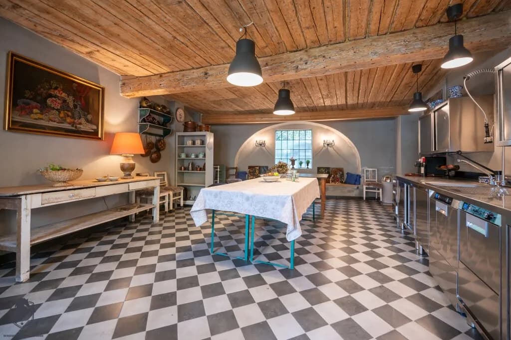 18-Zimmer-Immobilie kaufen in Krems Land – 1 059,49 m² – Bild 21 von 50