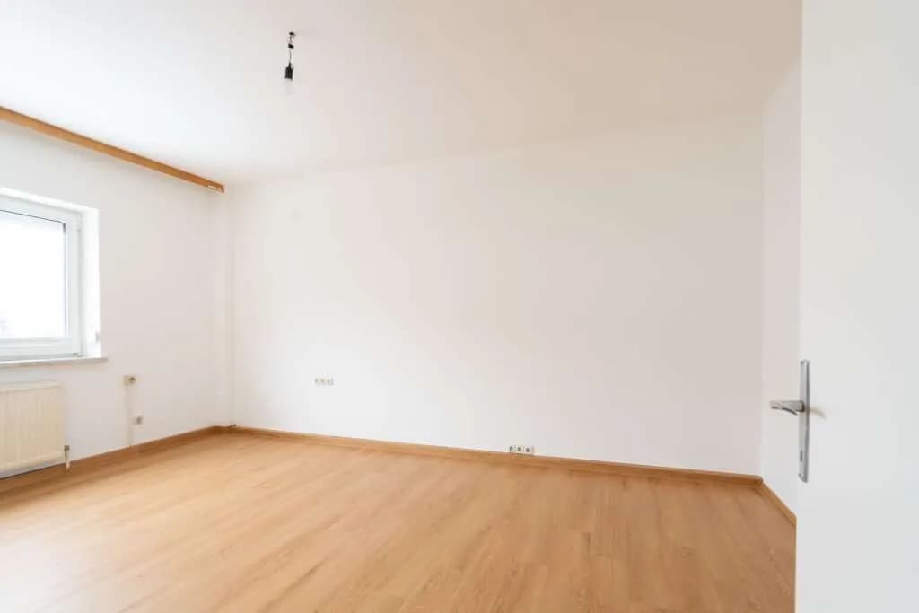 2-Zimmer-Wohnung mieten in Linz – 75 m², € 890 – Bild 5 von 15
